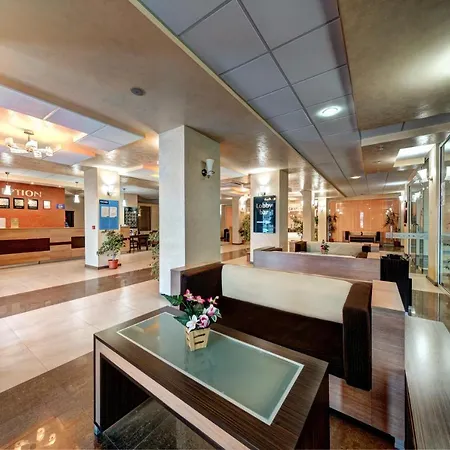 Otel Esperanto 3*